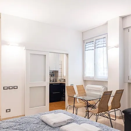 Accogliente Loft In Zona Monumentale/cenisio דירה *