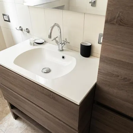 아파트 Accogliente Loft In Zona Monumentale/cenisio *